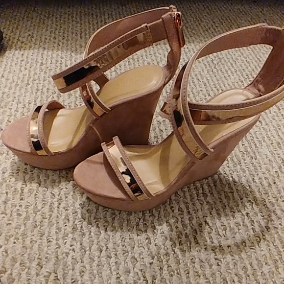 Shoes - Picture 2 of 2